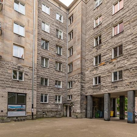 Bialobrzeska 30 By Homeprime Warsawa Bagian luar foto