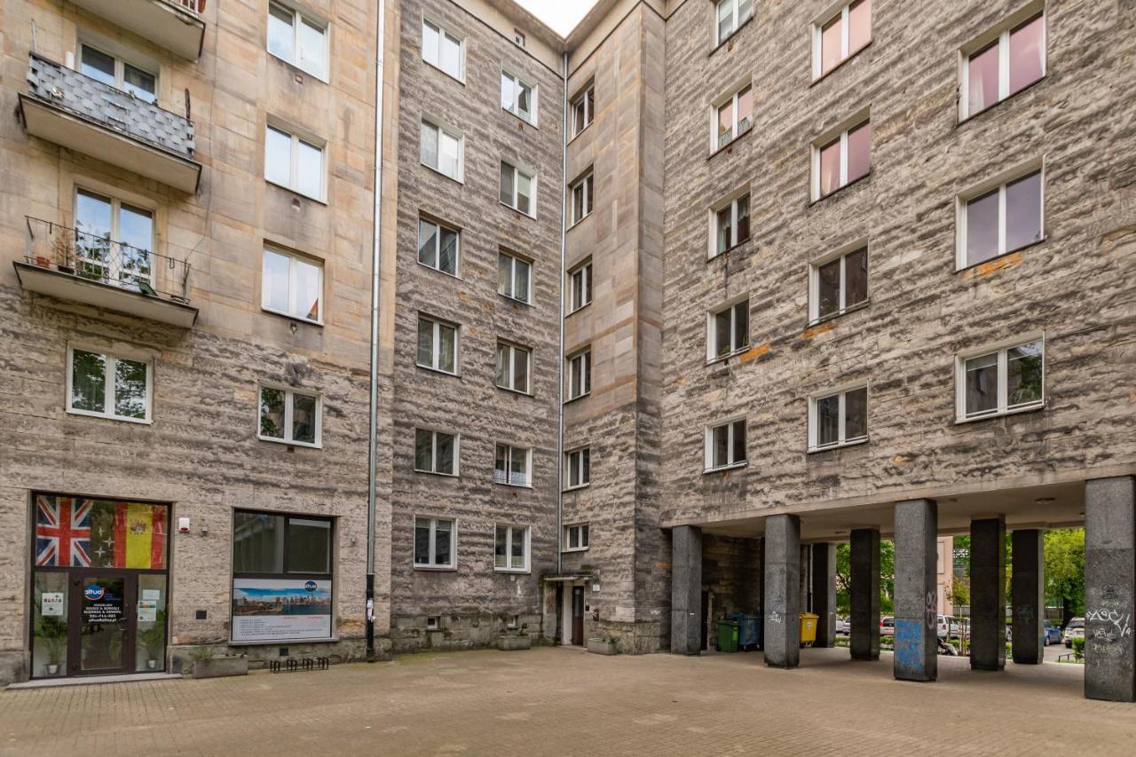 Bialobrzeska 30 By Homeprime Warsawa Bagian luar foto